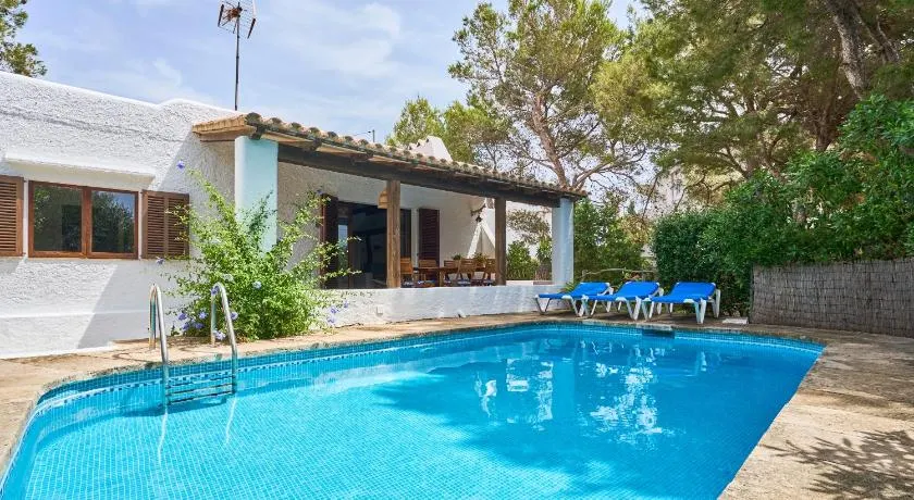 Villa Ravell - Image 1