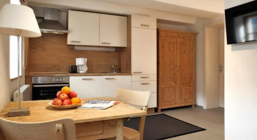 Apartment Nester - Image 1