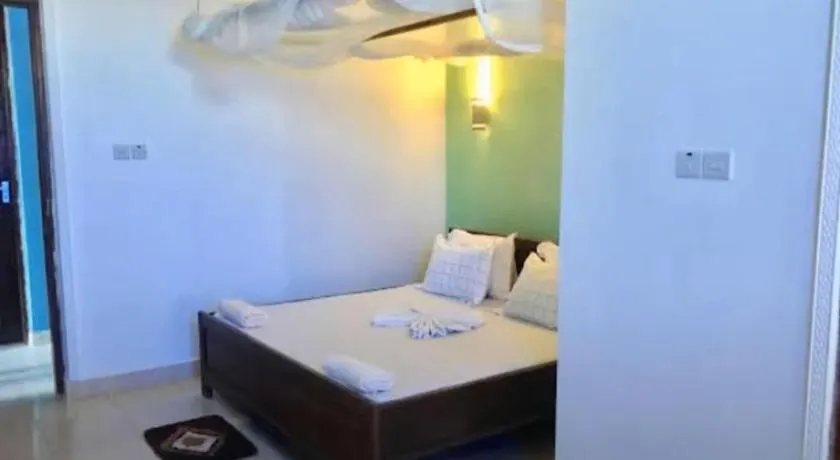 27Azmaa hotel & safaris - Image 1