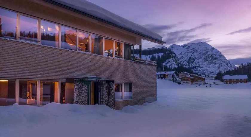 Design Chalets Lech - Image 1