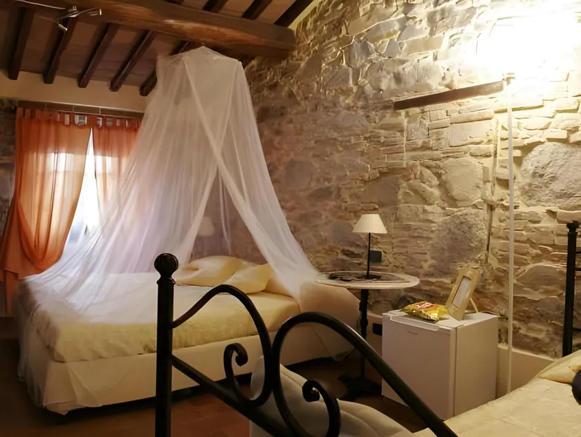 Tangohotel - Image 1