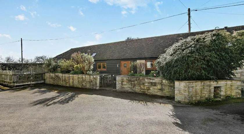 2 Bed in Bidford on Avon 94331 - Image 1