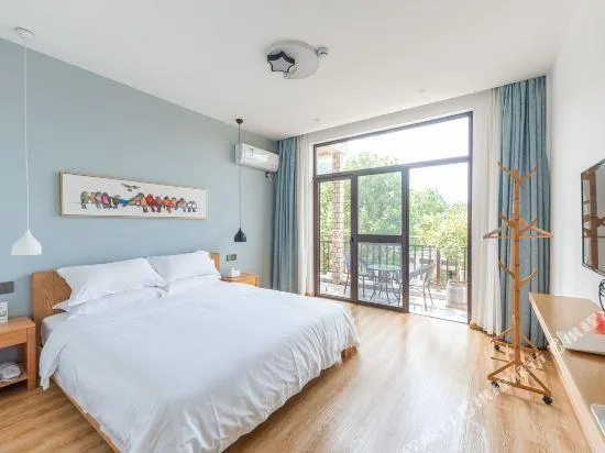 Yuyao Yijia Homestay (Yuyao Siming Lake Scenic Area) - Image 1
