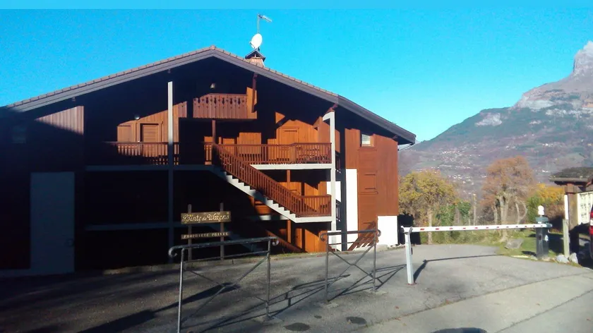 St Gervais, Home With A View Dble Bedroom Child Bed Pkg Central quiet venue - Image 1