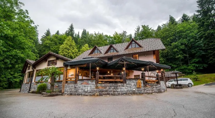 Guest House Frata - Image 1