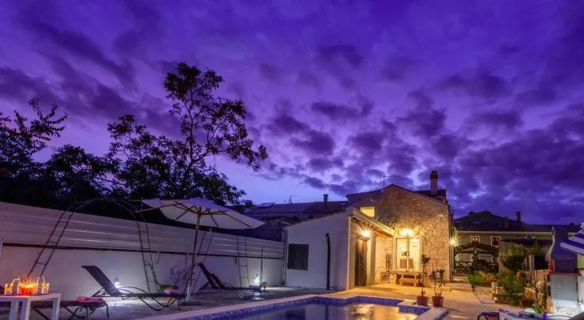 Charming Family Home with Private Pool - Image 1