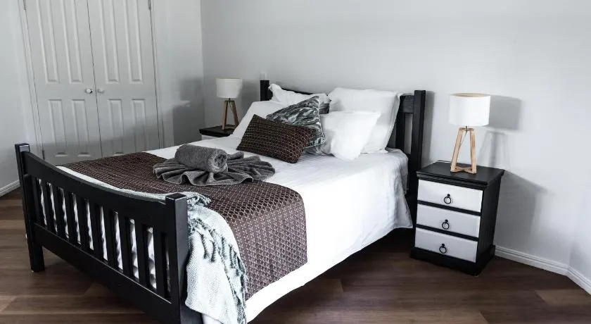 The Bearded Dragon Boutique Hotel - Image 1