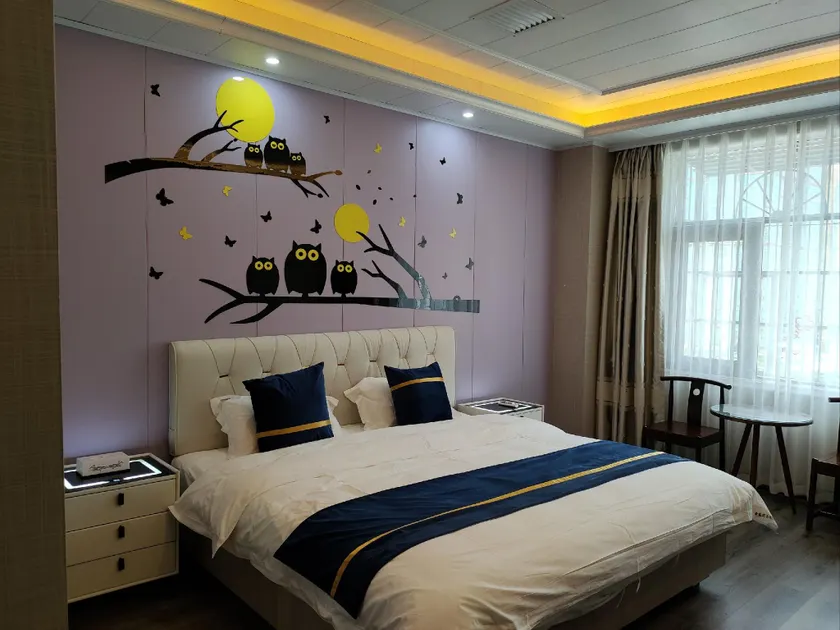 Haoxin Business Hotel (Qiongzhong County March 3rd Square Branch) - Image 1