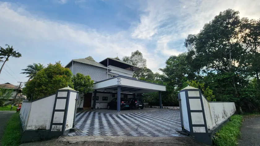 Ebs Guest House Near Nedumbassery Airport - Image 1