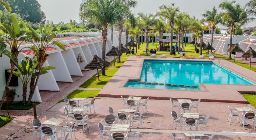 Assam Hotel - Image 1