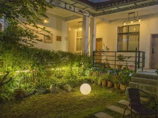 Unique Inn Homestay - Image 1