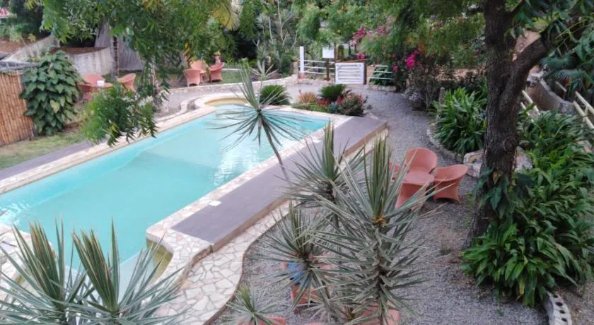 Kokrobite Gardens Restaurant and Guest House - Image 1