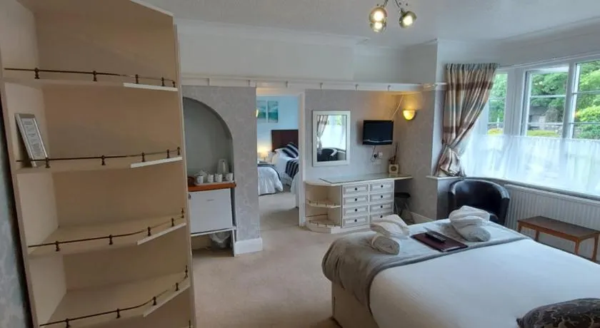 Glenwood Guesthouse Betws-y-coed - Image 1
