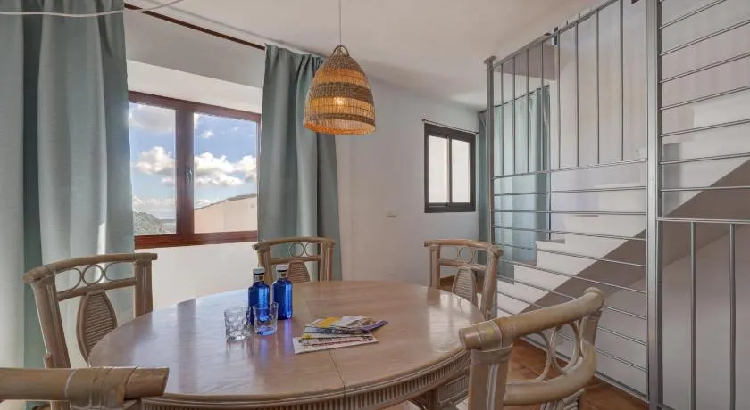 Apartament Ewa z widokiem Casares - Image 1