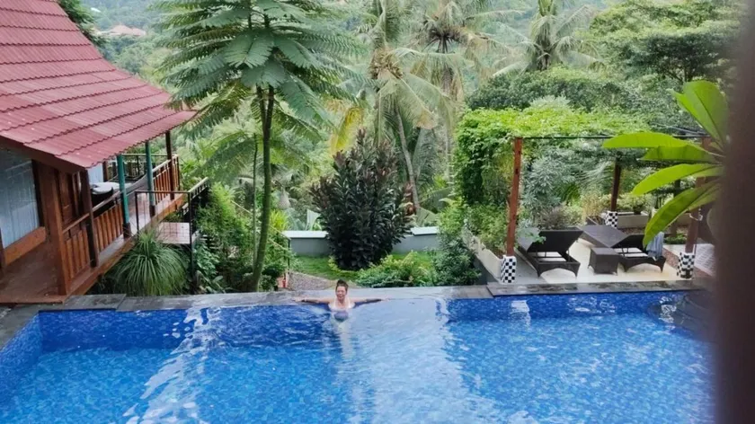 Aramaya Hills Boutique - Image 1