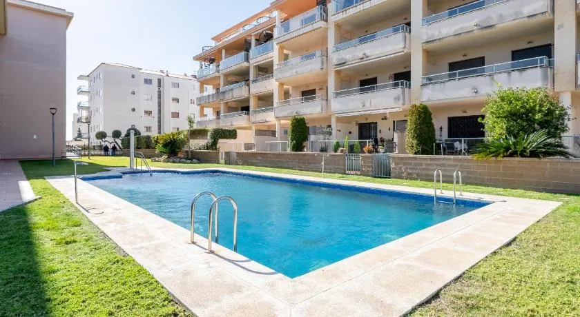 Oliveres - Image 1