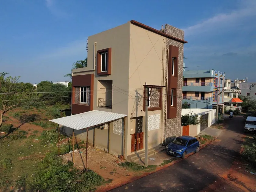 Deqorum villas - Image 1