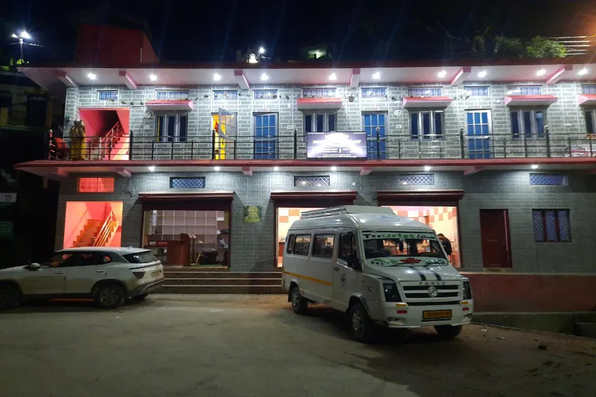 POP Hotel - Image 1