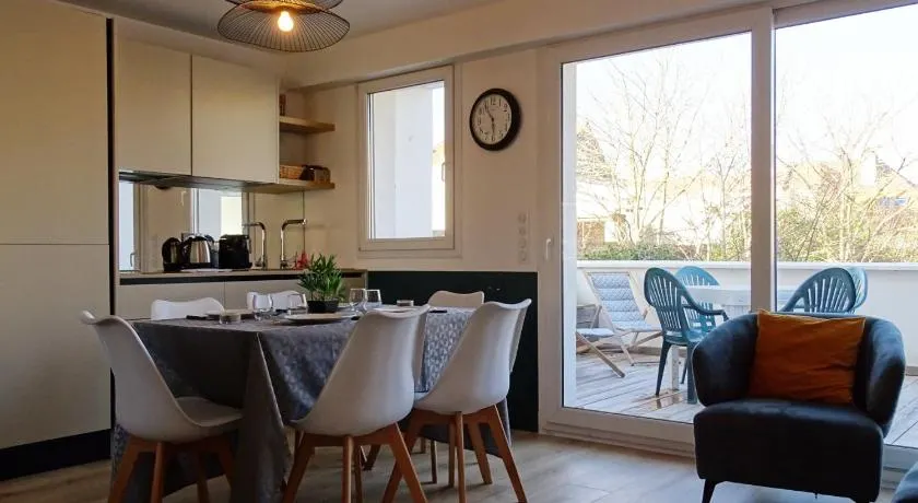 La Brise - Appart Chic - Terrasse Hyper-Centre - Image 1