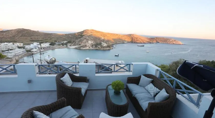 Vacation house with stunning view - Vari Syros - Image 1
