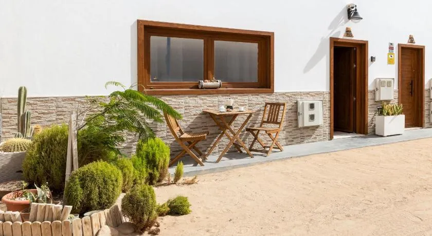 Bayside | La Graciosita Traditional Home - Image 1