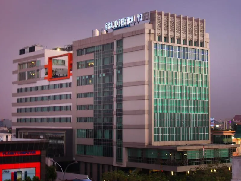 Grand Central Hotel Pekanbaru - Image 1