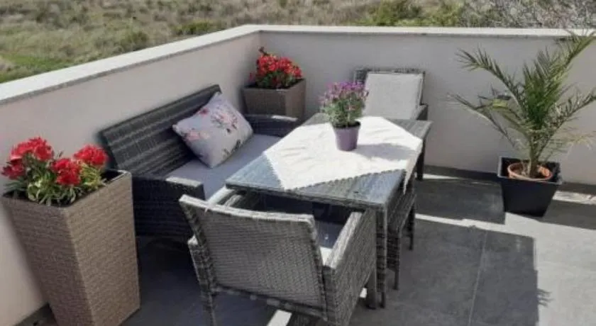 Apartment Jasmina - Image 1