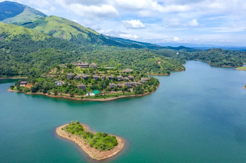 MOUNTAIN SHADOWS RESORT Wayanad - Image 1