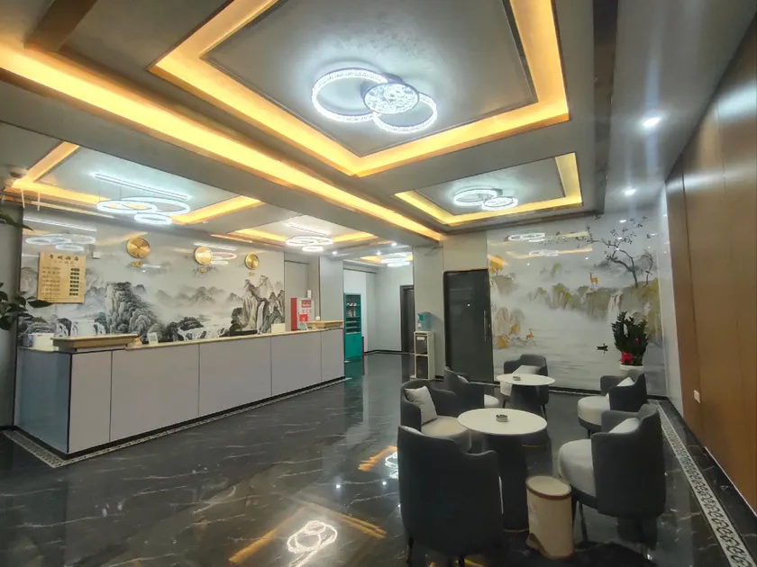 Wancheng Hotel (Zhangping Railway Station Branch) - Image 1