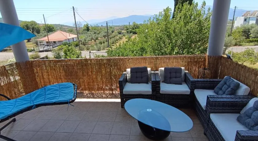 Guest House Kastraki - Image 1