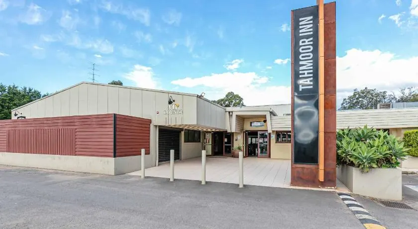 Tahmoor Inn - Image 1