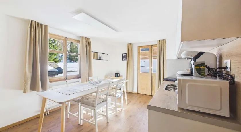 Family Apartment near Zermatt with Stunning Views - Image 1
