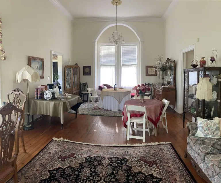Rose House Inn - Image 1