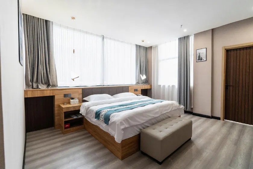 Lanrui Hotel Luoyang - Image 1