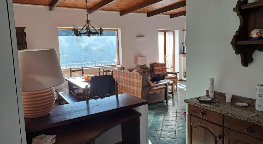 Villetta del Prato Il Tuo rifugio con Straordinaria Vista a Roccaraso - Image 1