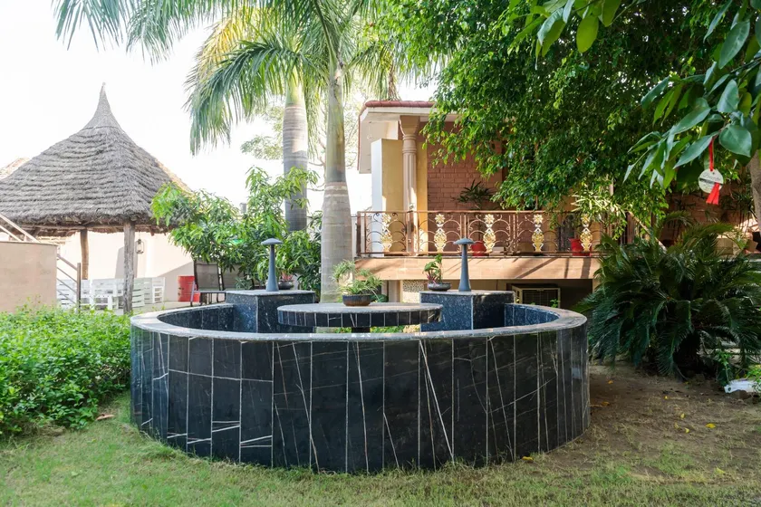Forest Mud Villas - Image 1