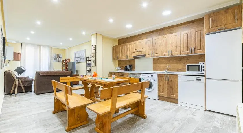 APARTAMENTOS DELUXE COLLARUBIO en Cercedilla - Image 1