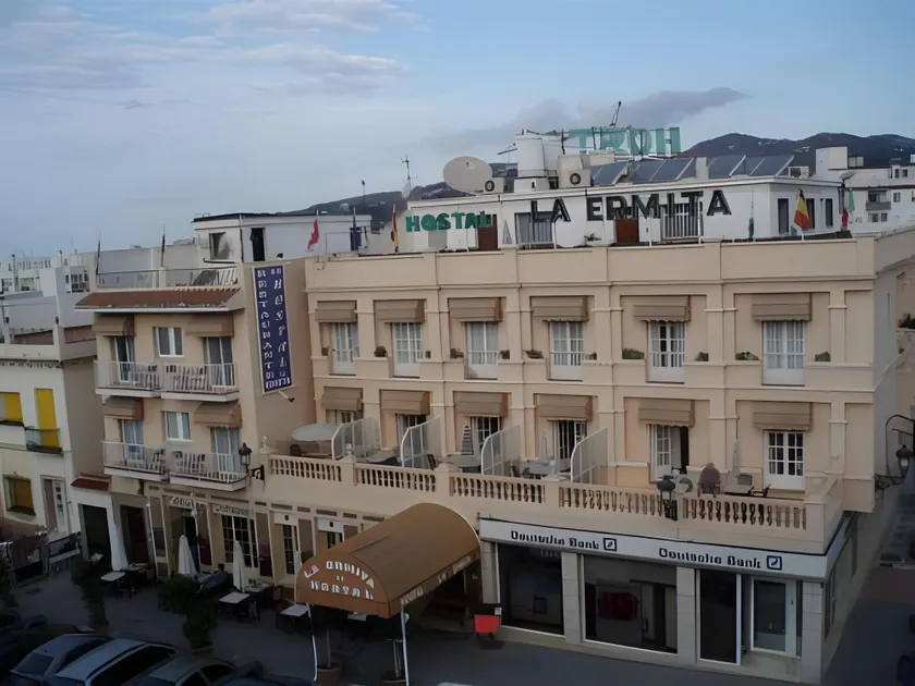 Hostal La Ermita - Image 1
