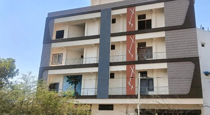 Hotel Classic Inn - Image 1