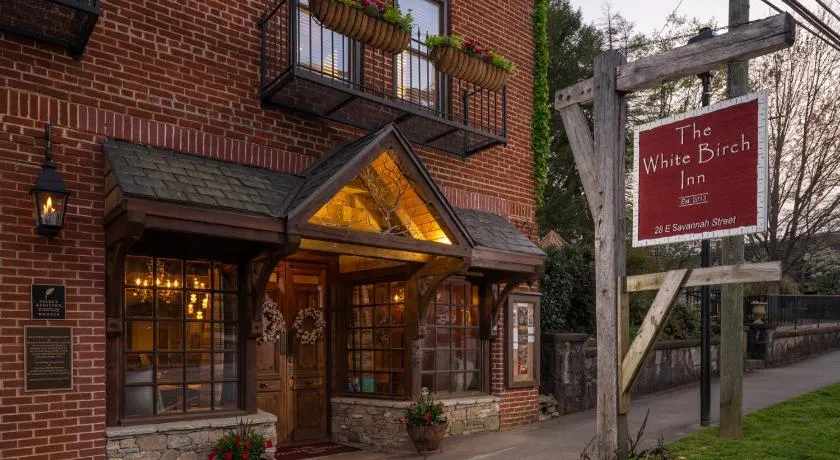The White Birch Inn - Image 1
