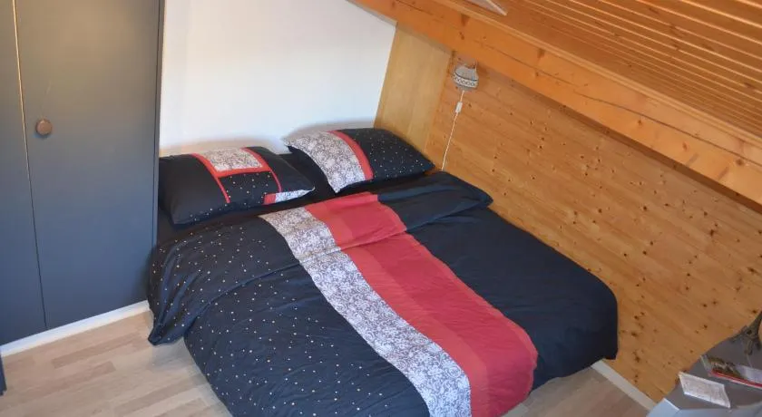 Logement chez l'habitant étage indépendant - Image 1