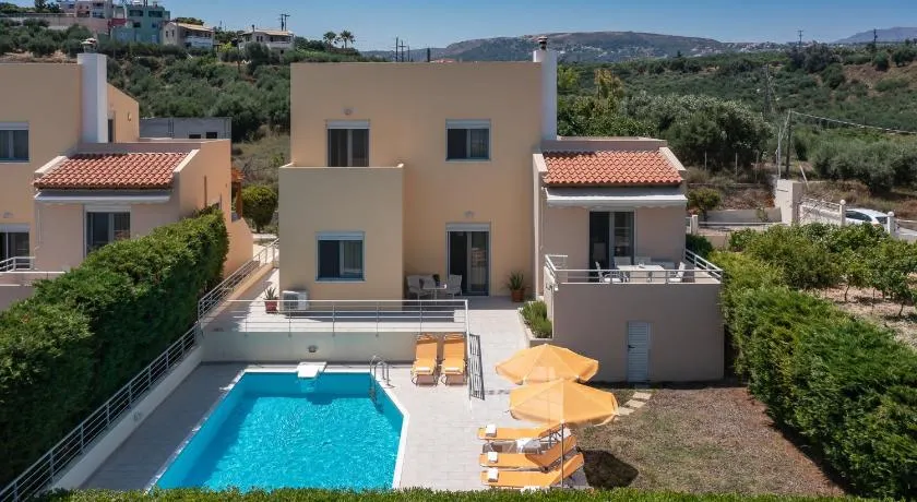 Yanni's Villas - Image 1