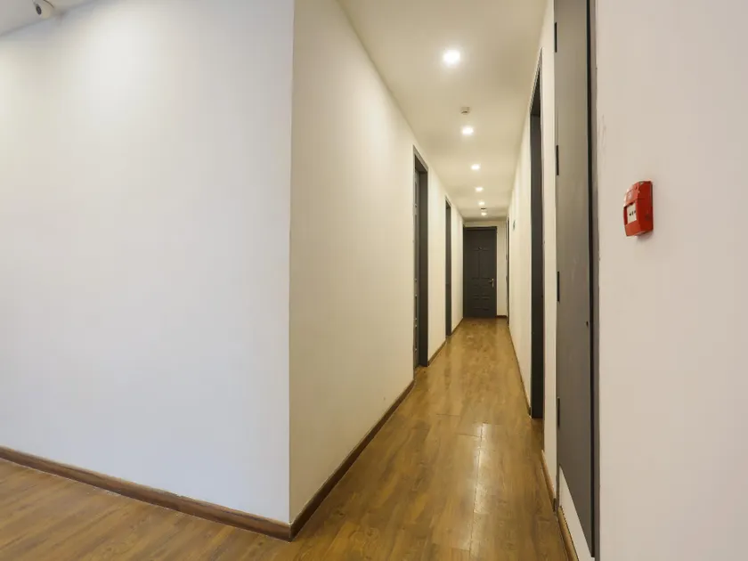 Townhouse Meera Bagh - Image 1