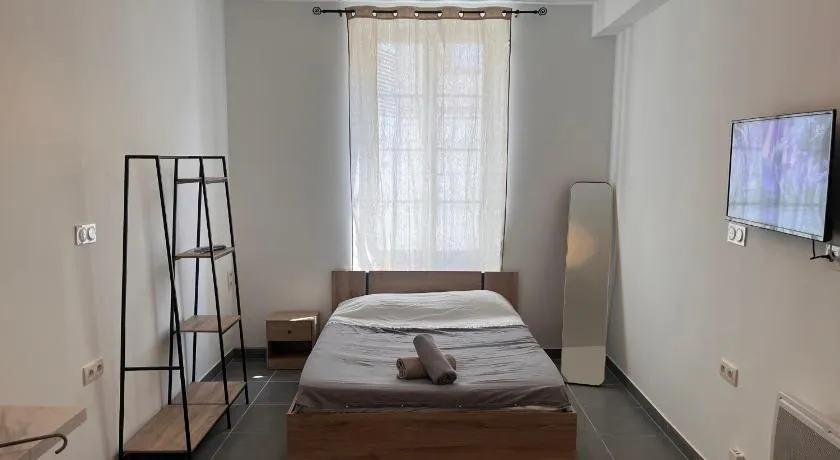 Studio Nr2 Centre Ville - Image 1