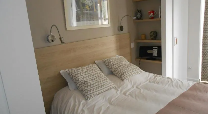 chambre hôte avec piscine - La Vialatte - Image 1