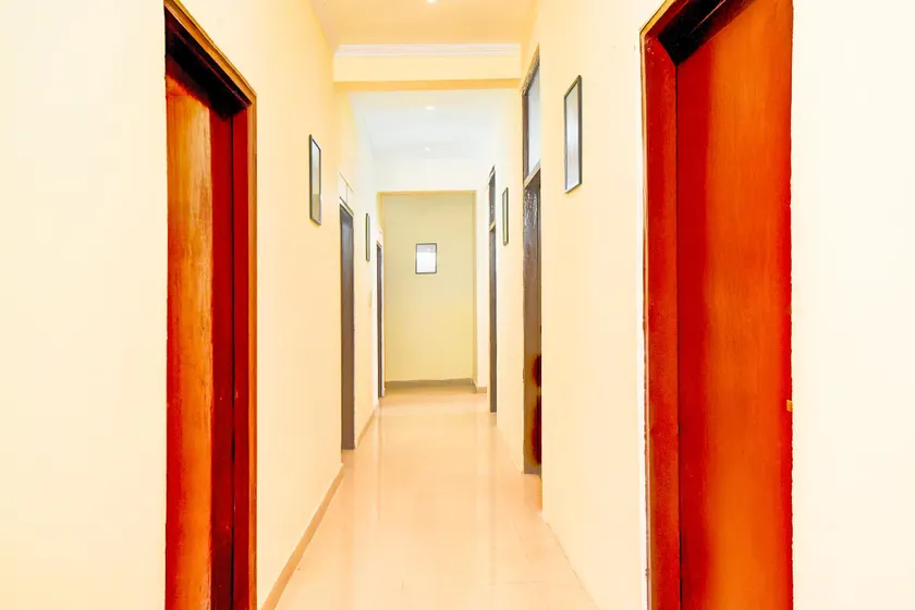 Hotel O Pragati Prime - Image 1