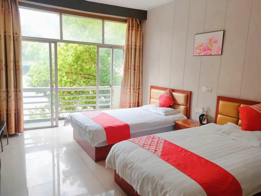 Shanhe Hotel - Image 1