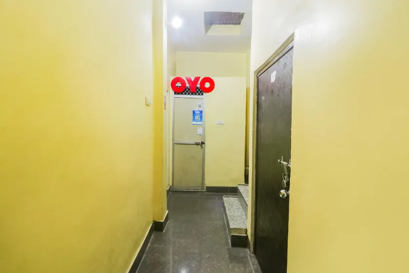 OYO Flagship 65979 Shri Baijanath Dham Paying Gueust House - Image 1