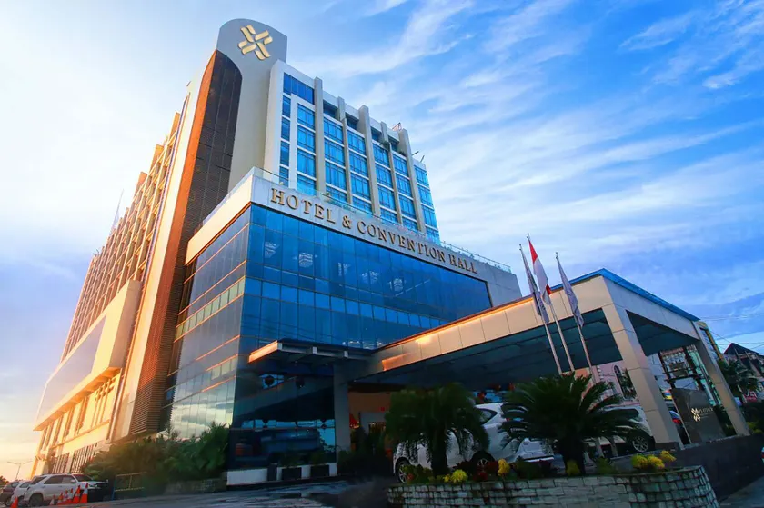 Platinum Hotel & Convention Hall Balikpapan - Image 1