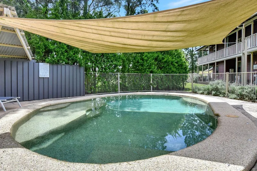 Elderslie House - Stunning Country House - Image 1